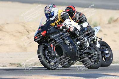 media/Nov-16-2025-Race Pace (Sun) [[8c5fa54630]]/Non Verified Riders (1st 20 Minutes)/2-Turn 10 (1010am)/